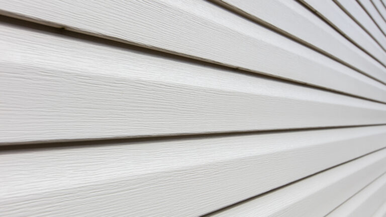 Vinyl Siding Installation: Learn the Basics and Get Started!